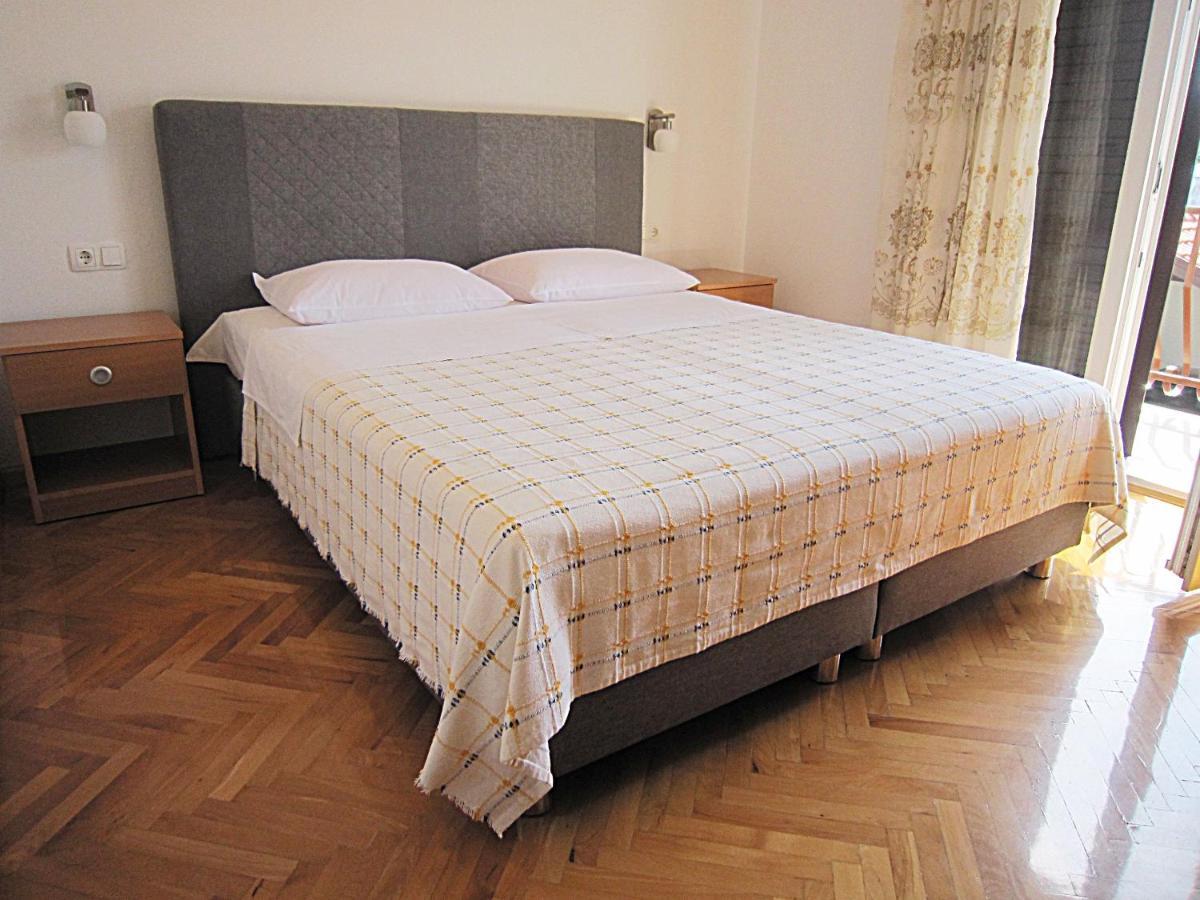 Villa Lucia Premium Rooms Primosten Bagian luar foto